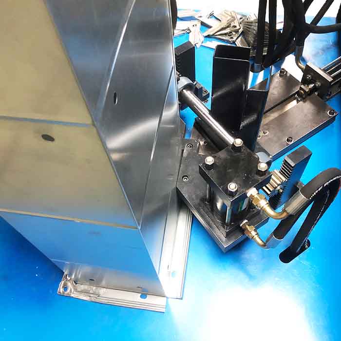 TDF Duct Corner Fitting Machine TDF Duct Corner Fitting Machine